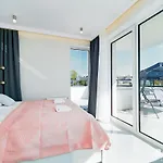 Balticon Westin House -luksusowy 70m2 , Basen Pool, Sauna, Parking Inklusive Ξενοδοχείο με διαμερίσματα 3*