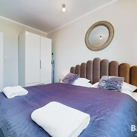 Balticon Westin House -luksusowy 70m2 , Basen Pool, Sauna, Parking Inklusive 3*