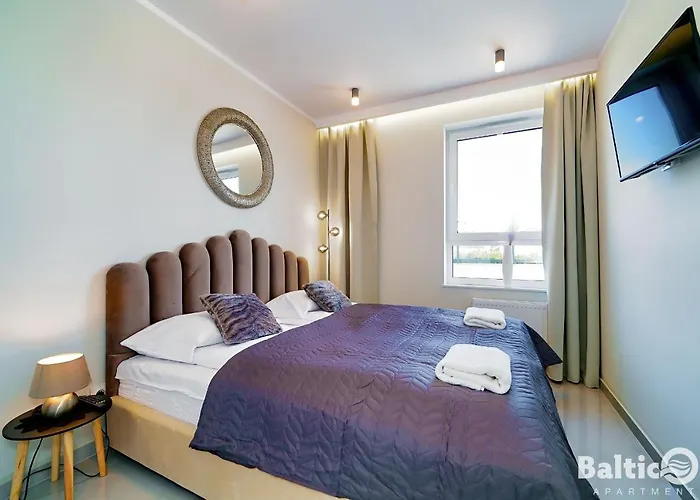 Balticon Westin House -luksusowy 70m2 , Basen Pool, Sauna, Parking Inklusive Aparthotel