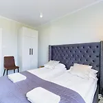 Apartmanhotel Balticon Westin House -luksusowy 70m2 , Basen Pool, Sauna, Parking Inklusive Kołobrzeg