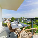 Balticon Westin House -luksusowy 70m2 , Basen Pool, Sauna, Parking Inklusive Kolobřeh