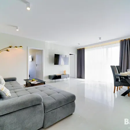 Balticon Westin House -luksusowy 70m2 , Basen Pool, Sauna, Parking Inklusive Aparthotel Kołobrzeg