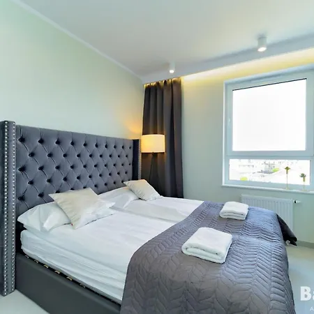 아파트호텔 Balticon Westin House -luksusowy 70m2 , Basen Pool, Sauna, Parking Inklusive 코워브제크