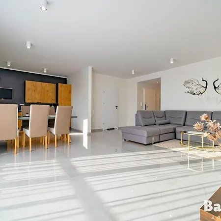 Balticon Westin House -luksusowy 70m2 , Basen Pool, Sauna, Parking Inklusive 3* Kołobrzeg