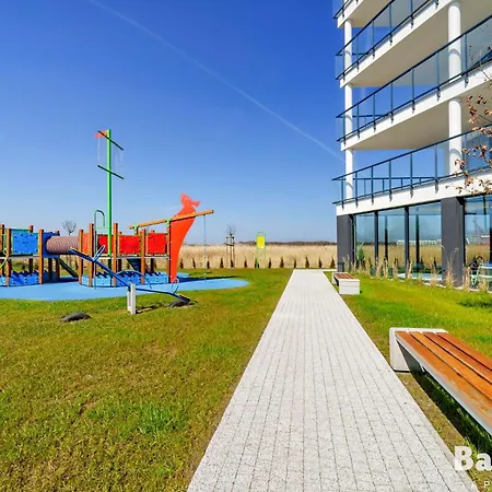 Balticon Westin House -luksusowy 70m2 , Basen Pool, Sauna, Parking Inklusive 3* Kołobrzeg