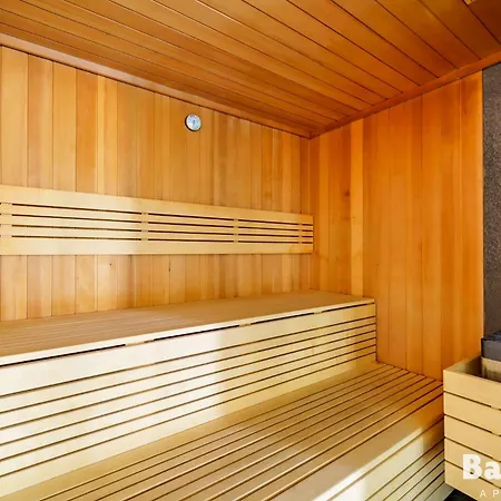 Aparthotel Balticon Westin House -luksusowy 70m2 , Basen Pool, Sauna, Parking Inklusive 3*