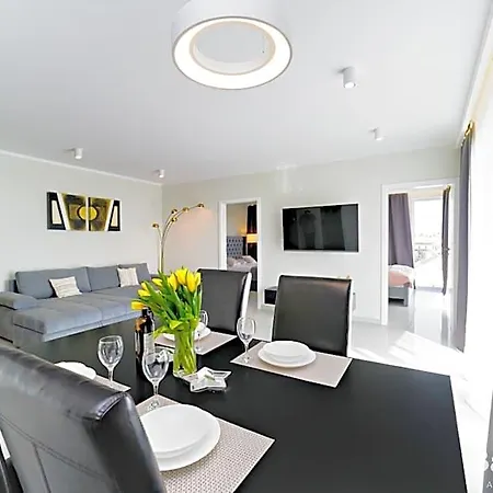 Ξενοδοχείο με διαμερίσματα Balticon Westin House -luksusowy 70m2 , Basen Pool, Sauna, Parking Inklusive Kołobrzeg