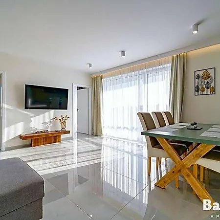 Ξενοδοχείο με διαμερίσματα Balticon Westin House -luksusowy 70m2 , Basen Pool, Sauna, Parking Inklusive Kołobrzeg
