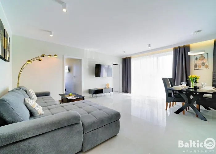 Balticon Westin House -luksusowy 70m2 , Basen Pool, Sauna, Parking Inklusive מלון דירות קולובז'ג