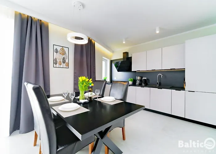 Balticon Westin House -luksusowy 70m2 , Basen Pool, Sauna, Parking Inklusive קולובז'ג