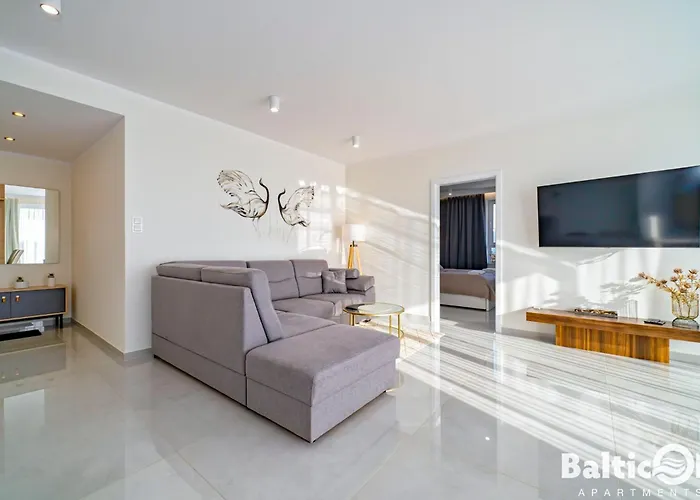 Balticon Westin House -luksusowy 70m2 , Basen Pool, Sauna, Parking Inklusive קולובז'ג